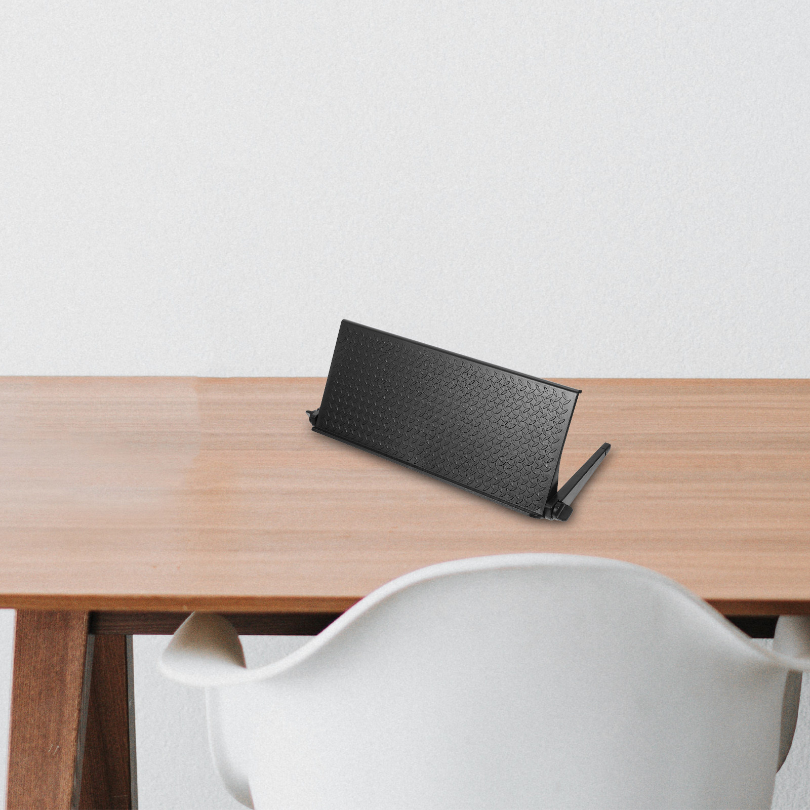 Monitor Stand - 4個入り、テレビ上部に設置できる調整可能なプラスチック製モニター台。穴あけ不要、広い天板で整理整頓に便利。ルーター、ケーブルボックス、メディア収納に。