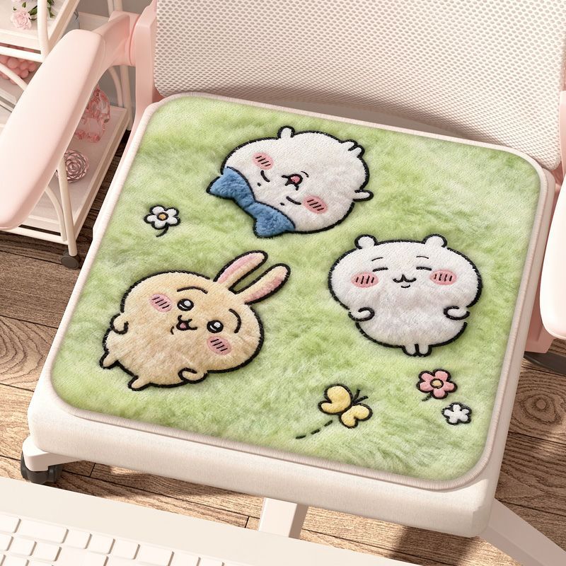 ちいかわの可愛いキャラクターが描かれた、ふわふわで柔らかい座 - Office Chair Cushion のレビューと価格